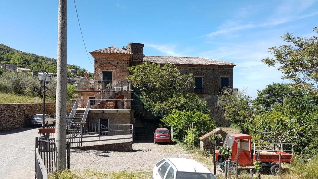 Serramezzana Bilocale In Antico Palazzo Nobiliare A Breve Distanza Dal Mare Di Acciaroli 5 Vele Lega Ambiente 2024 Villa Eksteriør billede